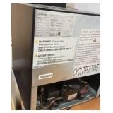 Sunbeam mini refrigerator