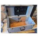 LARGE INDUSTRIAL ANVIL TYPE CARRYING CASE