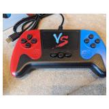 Q21 HANDHELD GAME CONSOLE 3.5 INCH HD SCREEN 500 RETRO ARCADE GAMES DUAL JOYSTICK