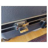 SONY LC-200CP HARD SHELL CASE WITH INDUSTRIAL LATCHES - GREAT CONDITION