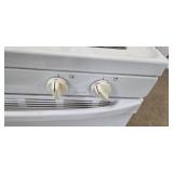 Whirlpool Gas Range - 4-Burner Self-Cleaning Oven With AccuBake System