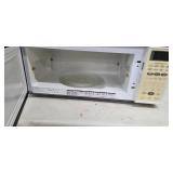 Whirlpool GH8155XJQ-1 Sensor One-Touch Microwave Oven