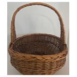 Wicker Gathering Basket with 4 Ceramic Pumpkins - Autumn Decor Set