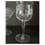 Etched Glassware - 4 Martini Glasses & 2 Large Wine Glasses (Lot of 6)