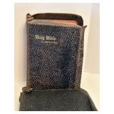 Large lot of the Holy Bible - Illustrated NIV & King James Version, Vintage Bible Set (Multiple Editions)