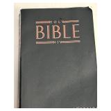 Large lot of the Holy Bible - Illustrated NIV & King James Version, Vintage Bible Set (Multiple Editions)