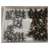 Lord of the Rings Chess Set - The Fellowship of the Ring, 32 Metal Pieces
