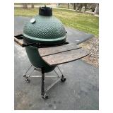 Big Green Egg Ceramic Kamado Grill Large with Side Tables & Cart