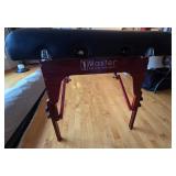 Master Montclair Pro 31 in Massage Table - Includes Heating Pad & Sheets