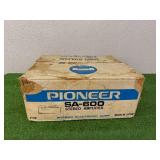Pioneer SA-600 Stereo Amplifier