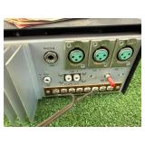 J W Davis & Co Model 80-C Amplifier