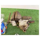 Bench Vise, Padlocks & Keychains