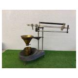 Vintage Table Top Grain Scale