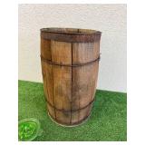 Uranium Glass Juicer & Wood Barrel