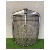 Mercedes Benz Grill