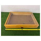 Tabletop Display Showcase