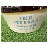 Reynolds Farmers Elevator Grain & Coal Pottery