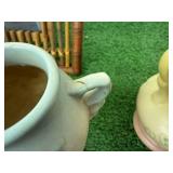 Dakota & Hull Potter, & Collectibles