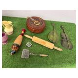 Dakota & Hull Potter, & Collectibles