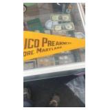 pimlico Preakness pennant