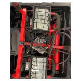 Commercial Electric Dual-Head Work Light - 2 Flood Lamps