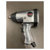 Master Craft Pneumatic Impact Wrench - Forward/Reverse (Oiled and in working order)