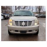 2008 CADILLAC ESCALADE ESV *All Wheel Drive* (NO RESERVE)