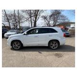 2014 KIA SORENTO SX LIMITED *1 Owner | 109k Miles* (NO RESERVE)