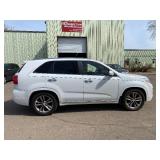 2014 KIA SORENTO SX LIMITED *1 Owner | 109k Miles* (NO RESERVE)