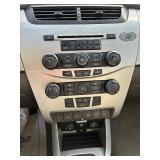 2010 FORD FOCUS SES (NO RESERVE)