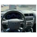 2012 FORD FUSION SE *141k Miles* (NO RESERVE)