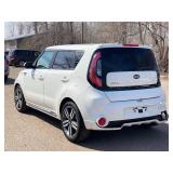 2016 KIA SOUL + *1 Owner | No Accidents Reported* (NO RESERVE)
