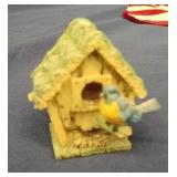 MISCELLANEOUS LOT OF VINTAGE ITEMS