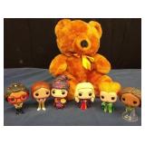 TEDDY BEAR AND 6 FUNKO POP VINYL FIGURES