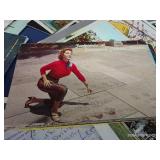 HUGE LOT OF VERY  VINTAGE POST CARDS