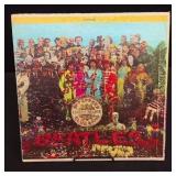 BEATLES 1967 RECORD ALBUM / ELTON JOHN ALBUM