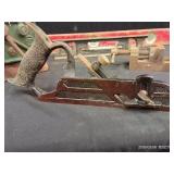 VINTAGE/ANTIQUE PLANER, 2 LEVELS, AND 2 VICES