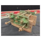 VINTAGE/ANTIQUE PLANER, 2 LEVELS, AND 2 VICES