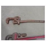 6 VINTAGE PIPE WRENCHS