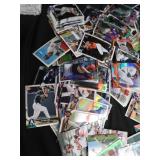 HUGE LOT OF BASEBALL TRADING CARDS