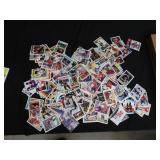 LOT OF HOCKEY TRADING CARDS