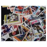 LOT OF HOCKEY TRADING CARDS