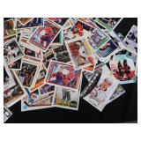 LOT OF HOCKEY TRADING CARDS