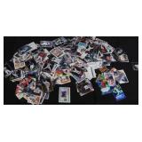 LOT OF BASEBALL TRADING CARDS