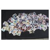 BIG LOT OF BASEBALL TRADING CARDS