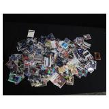 PRETTY BIG LOT OF BASEBALL TRADING CARDS