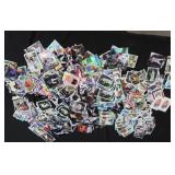 SIZEABLE LOT OF BASEBALL TRADING CARDS