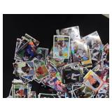 SIZEABLE LOT OF BASEBALL TRADING CARDS