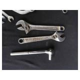 ASSORTMENT OF WRENCHES