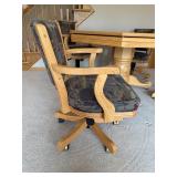 Oak Octagonal Game/Poker Table with Green Felt & 4 Upholstered Chairs Set